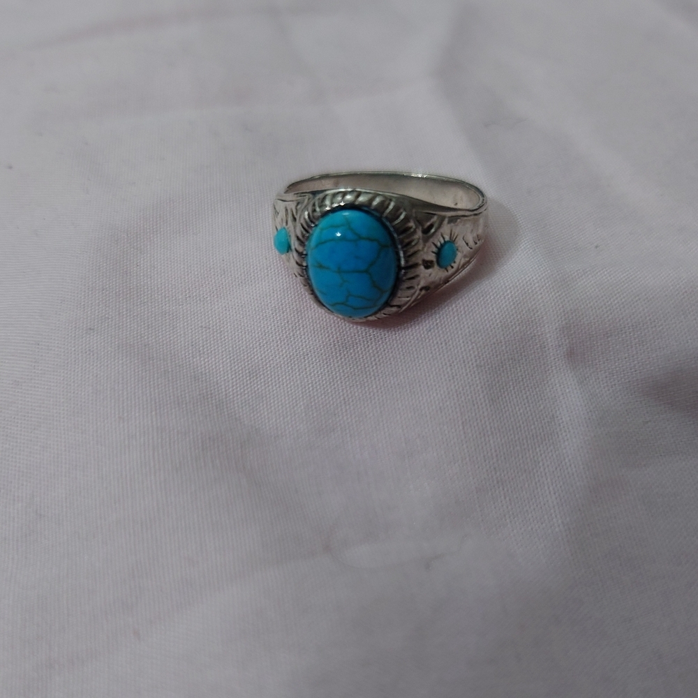 Silver Turquoise Stones Ring With Engraving